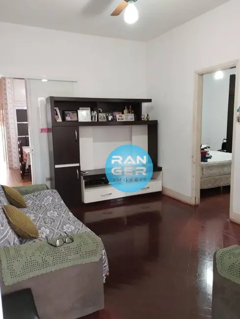 Casa com 2 quartos à venda, 210m2 em Vila Belmiro, Santos - SP - imagem 3 Foto 3 de Casa com 2 quartos à venda, 210m2 em Vila Belmiro, Santos - SP