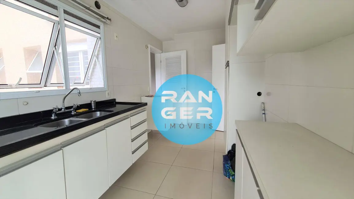 Foto 9 de Apartamento com 3 quartos à venda e para alugar, 131m2 em Marapé, Santos - SP