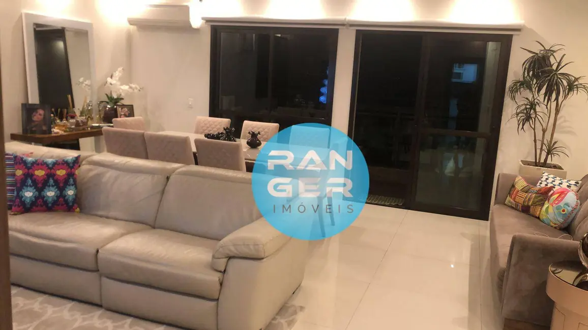 Apartamento com 3 quartos à venda, 184m2 em José Menino, Santos - SP - imagem 3 Foto 3 de Apartamento com 3 quartos à venda, 184m2 em José Menino, Santos - SP