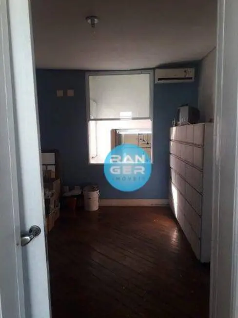 Foto 9 de Casa à venda, 209m2 em Santos - SP