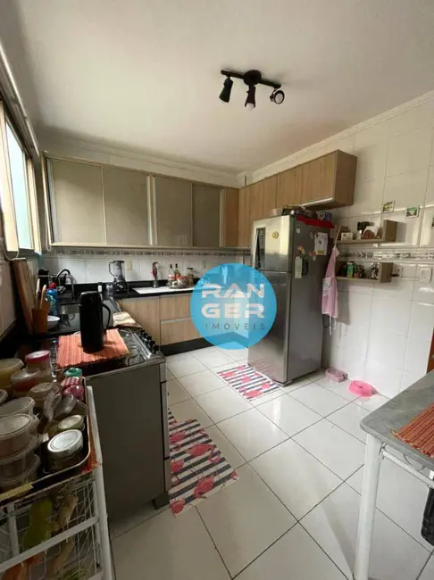 Casa com 4 quartos à venda, 186m2 em Embaré, Santos - SP - imagem 9 Foto 9 de Casa com 4 quartos à venda, 186m2 em Embaré, Santos - SP