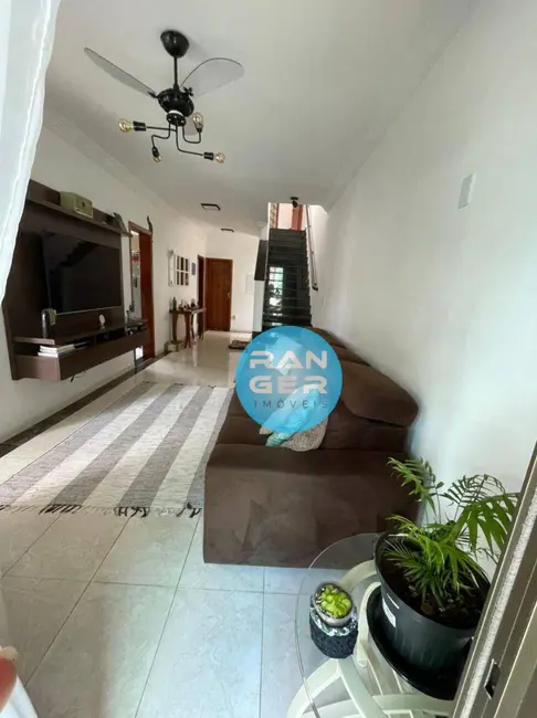 Casa com 4 quartos à venda, 186m2 em Embaré, Santos - SP - imagem 7 Foto 7 de Casa com 4 quartos à venda, 186m2 em Embaré, Santos - SP