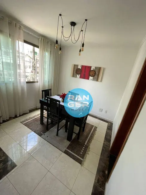 Casa com 4 quartos à venda, 186m2 em Embaré, Santos - SP - imagem 8 Foto 8 de Casa com 4 quartos à venda, 186m2 em Embaré, Santos - SP