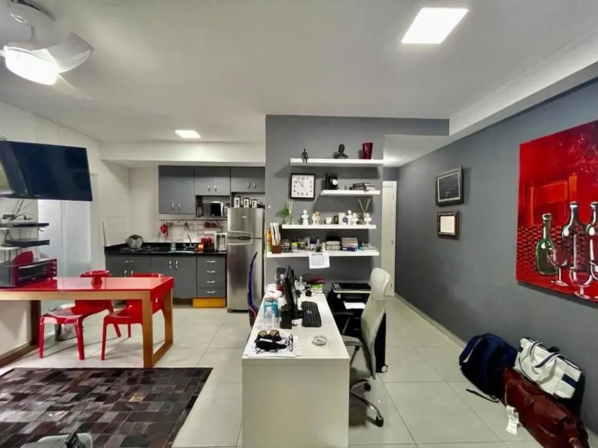 Apartamento com 1 quarto para alugar, 47m2 em Boqueirão, Santos - SP - imagem 4 Foto 4 de Apartamento com 1 quarto para alugar, 47m2 em Boqueirão, Santos - SP