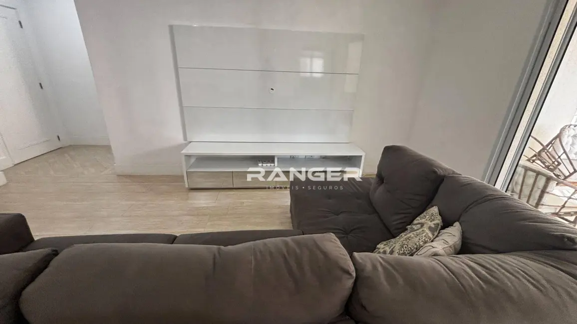 Apartamento com 3 quartos para alugar, 150m2 em Marapé, Santos - SP - imagem 7 Foto 7 de Apartamento com 3 quartos para alugar, 150m2 em Marapé, Santos - SP