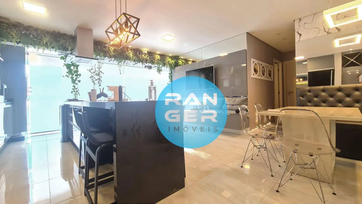 Foto 2 de Apartamento com 2 quartos à venda, 80m2 em Gonzaga, Santos - SP