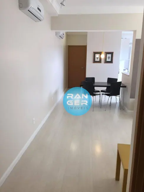 Foto 4 de Apartamento com 2 quartos para alugar, 86m2 em Gonzaga, Santos - SP