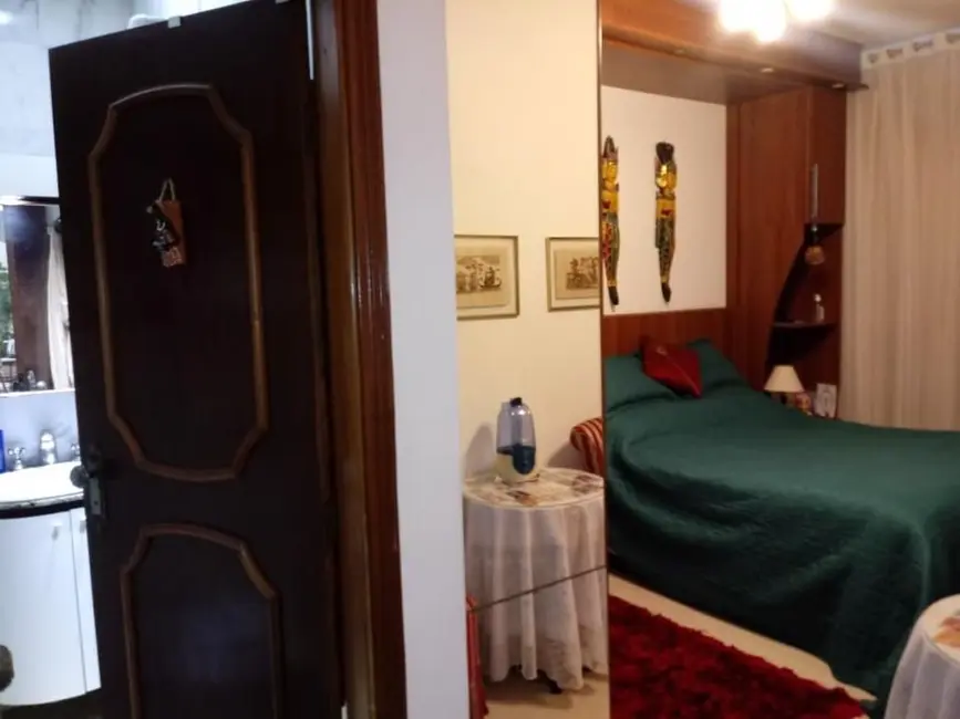 Foto 8 de Apartamento com 3 quartos à venda, 130m2 em Gonzaga, Santos - SP