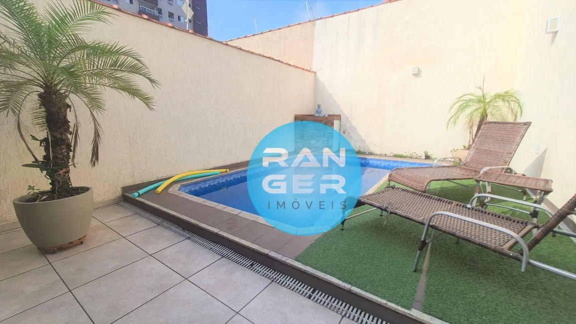 Foto 1 de Casa com 3 quartos à venda, 212m2 em Canto do Forte, Praia Grande - SP