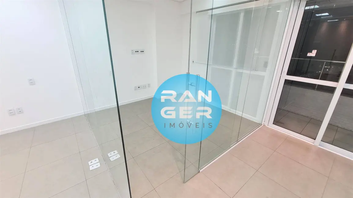 Sala Comercial à venda, 52m2 em Santos - SP - imagem 7 Foto 7 de Sala Comercial à venda, 52m2 em Santos - SP