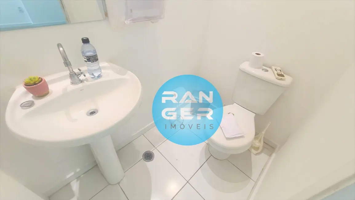 Sala Comercial à venda, 52m2 em Santos - SP - imagem 4 Foto 4 de Sala Comercial à venda, 52m2 em Santos - SP