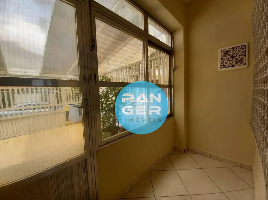 Casa com 2 quartos à venda, 105m2 em Embaré, Santos - SP - imagem 7 Foto 7 de Casa com 2 quartos à venda, 105m2 em Embaré, Santos - SP