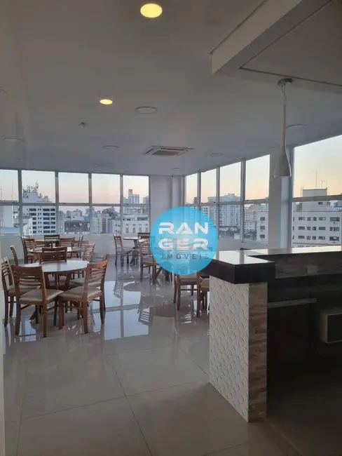 Apartamento com 2 quartos à venda, 54m2 em Embaré, Santos - SP - imagem 2 Foto 2 de Apartamento com 2 quartos à venda, 54m2 em Embaré, Santos - SP