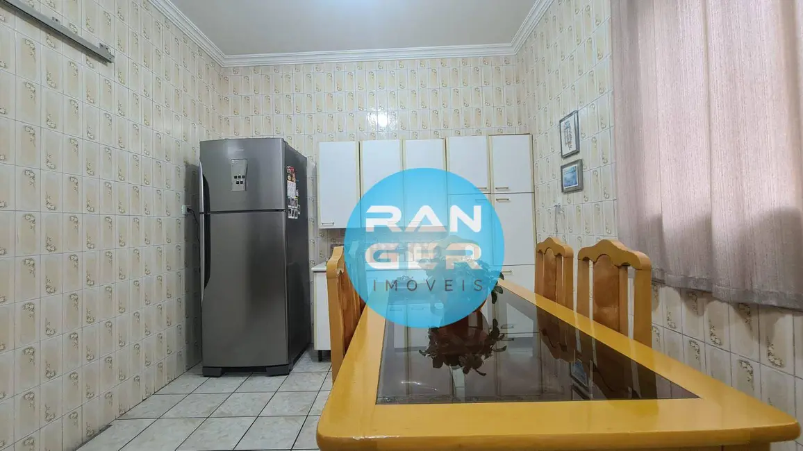 Foto 2 de Casa com 2 quartos à venda, 13375m2 em Ponta da Praia, Santos - SP