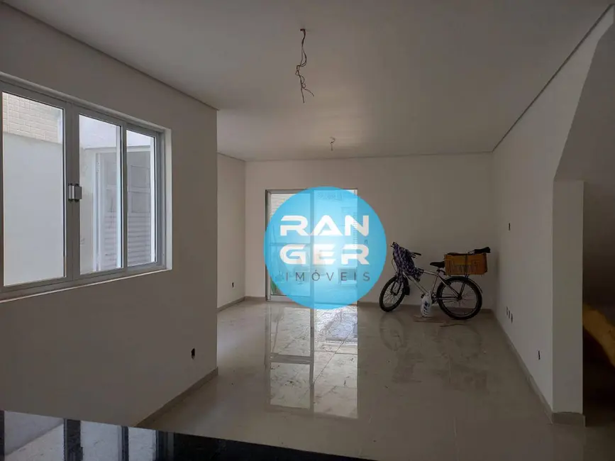 Casa com 3 quartos à venda, 260m2 em Campo Grande, Santos - SP - imagem 4 Foto 4 de Casa com 3 quartos à venda, 260m2 em Campo Grande, Santos - SP