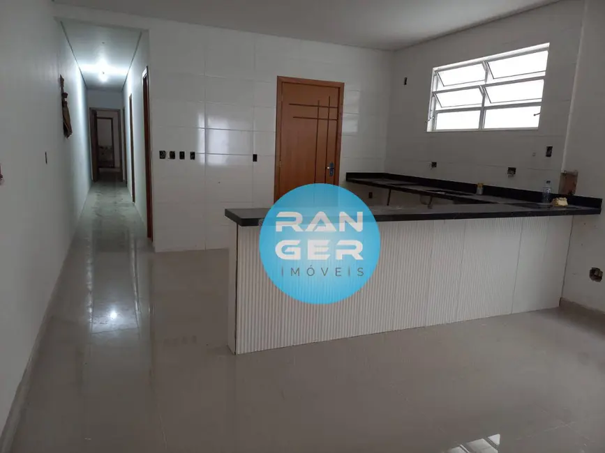 Foto 2 de Casa com 3 quartos à venda, 260m2 em Campo Grande, Santos - SP