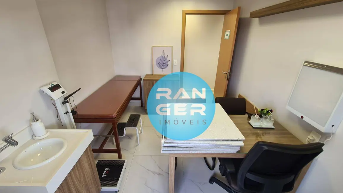 Foto 4 de Sala Comercial para alugar, 37m2 em Vila Belmiro, Santos - SP