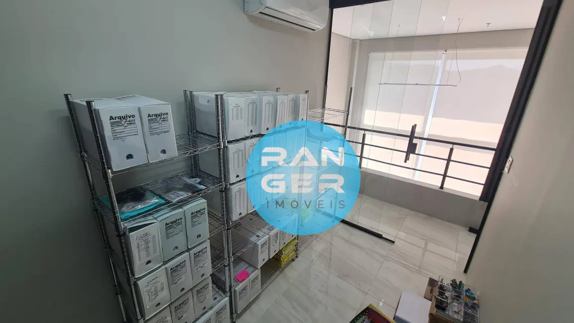 Foto 8 de Sala Comercial à venda, 61m2 em Santos - SP