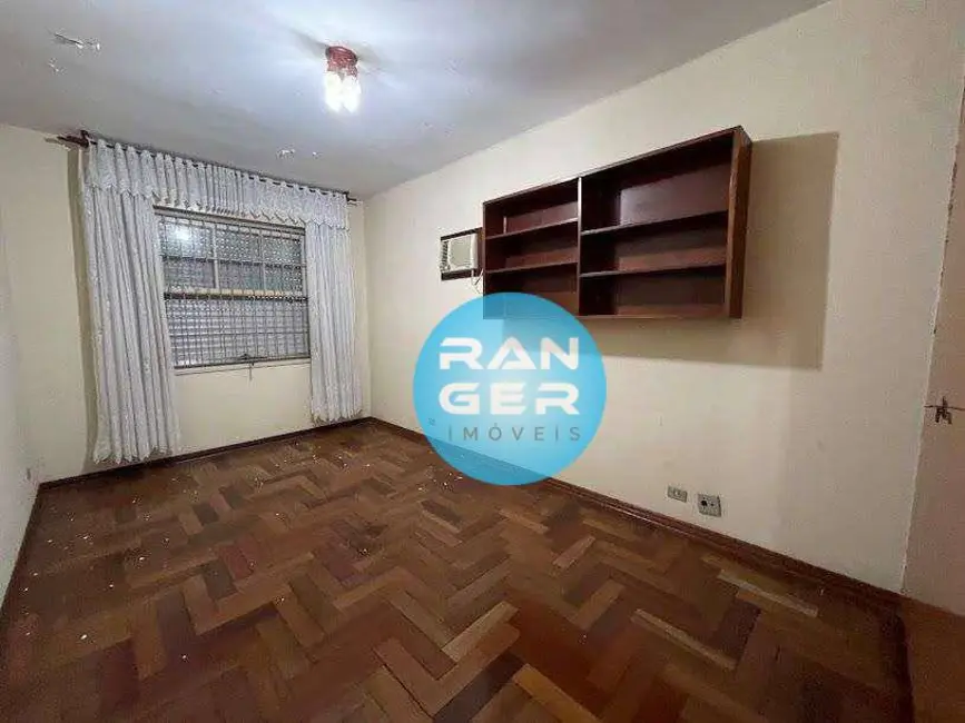 Foto 5 de Casa com 3 quartos à venda, 335m2 em Gonzaga, Santos - SP