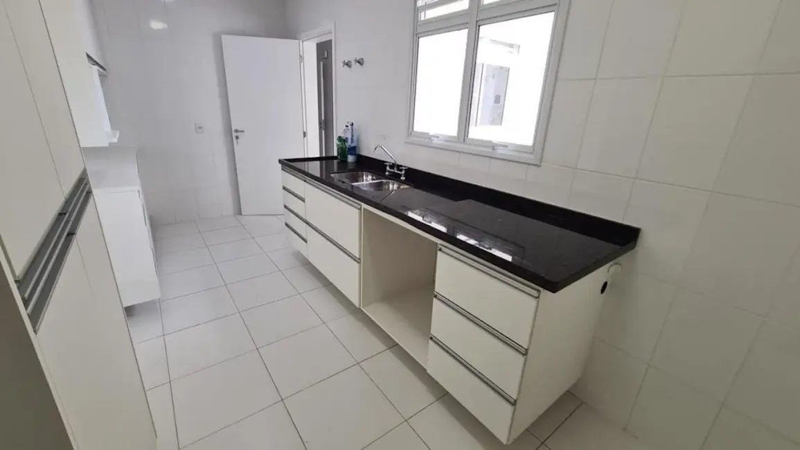 Foto 7 de Apartamento com 3 quartos para alugar, 150m2 em Marapé, Santos - SP