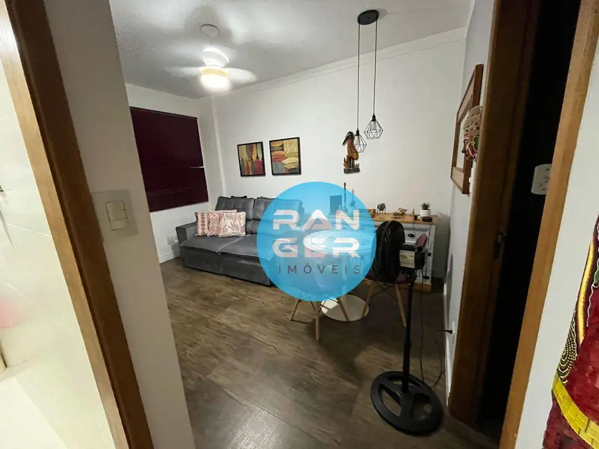 Apartamento com 1 quarto à venda, 45m2 em Gonzaga, Santos - SP - imagem 4 Foto 4 de Apartamento com 1 quarto à venda, 45m2 em Gonzaga, Santos - SP