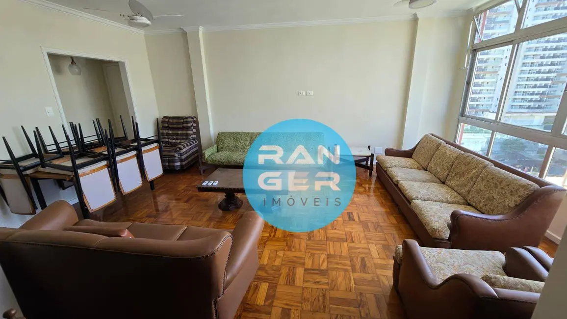 Apartamento com 3 quartos para alugar, 188m2 em Gonzaga, Santos - SP - imagem 7 Foto 7 de Apartamento com 3 quartos para alugar, 188m2 em Gonzaga, Santos - SP