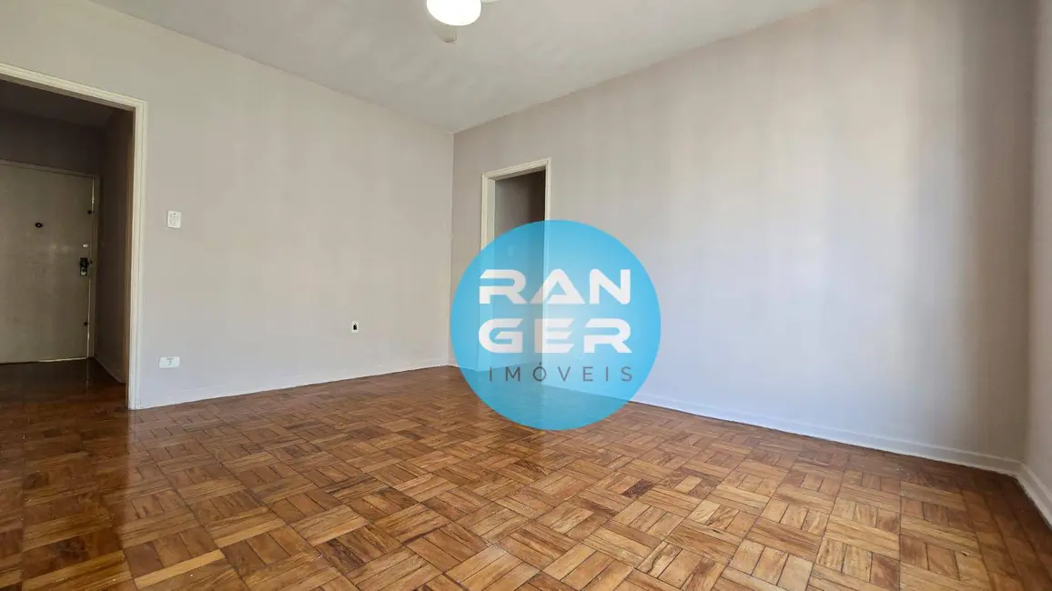 Apartamento com 3 quartos para alugar, 151m2 em Gonzaga, Santos - SP - imagem 7 Foto 7 de Apartamento com 3 quartos para alugar, 151m2 em Gonzaga, Santos - SP