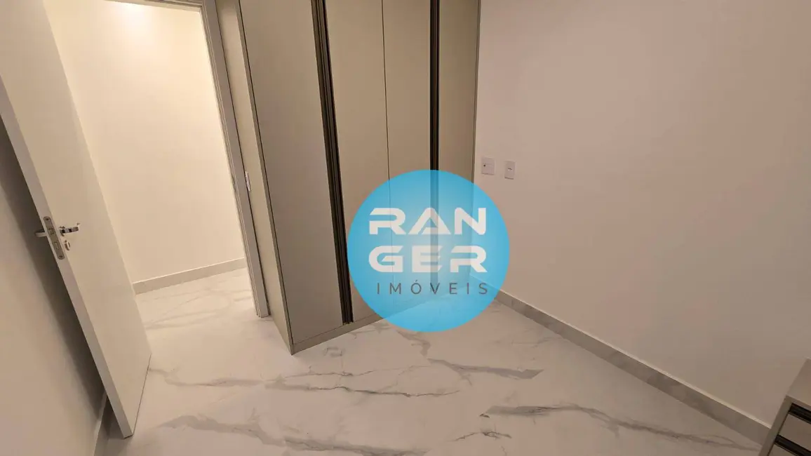 Apartamento com 2 quartos à venda, 64m2 em Marapé, Santos - SP - imagem 9 Foto 9 de Apartamento com 2 quartos à venda, 64m2 em Marapé, Santos - SP