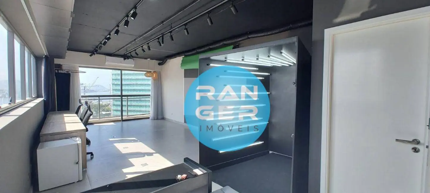 Sala Comercial para alugar, 50m2 em Valongo, Santos - SP - imagem 6 Foto 6 de Sala Comercial para alugar, 50m2 em Valongo, Santos - SP