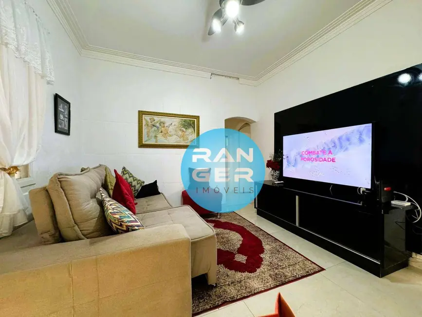 Foto 2 de Casa com 3 quartos à venda, 110m2 em Marapé, Santos - SP