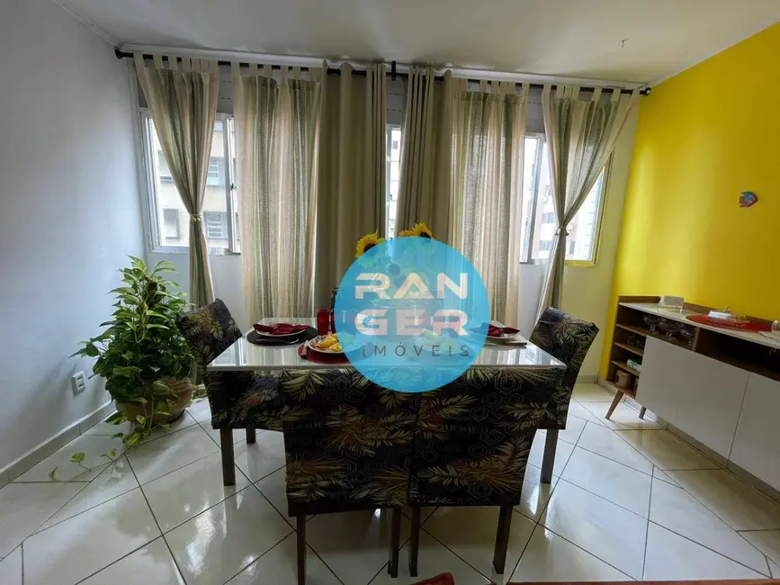 Apartamento com 2 quartos para alugar, 93m2 em Gonzaga, Santos - SP - imagem 6 Foto 6 de Apartamento com 2 quartos para alugar, 93m2 em Gonzaga, Santos - SP