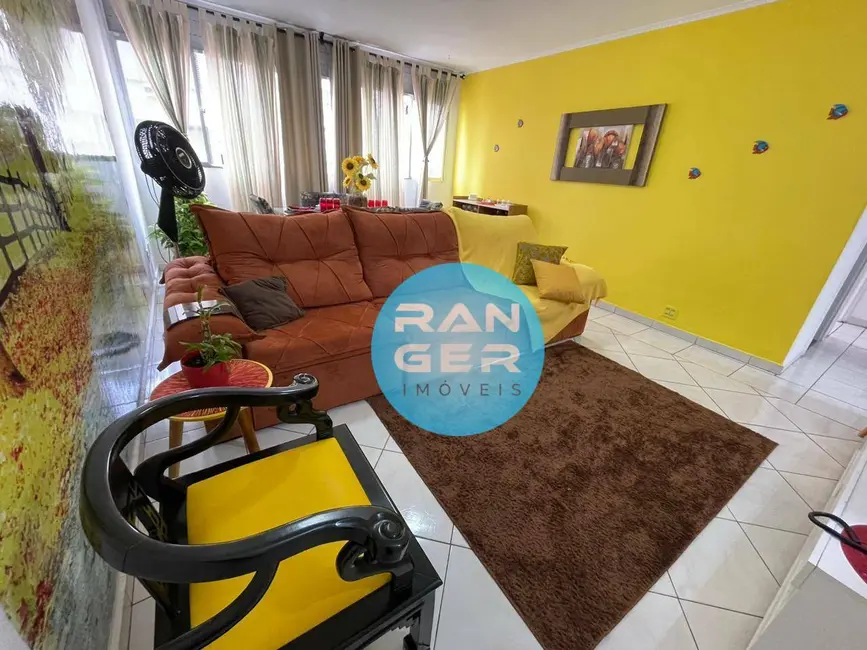 Apartamento com 2 quartos para alugar, 93m2 em Gonzaga, Santos - SP - imagem 8 Foto 8 de Apartamento com 2 quartos para alugar, 93m2 em Gonzaga, Santos - SP