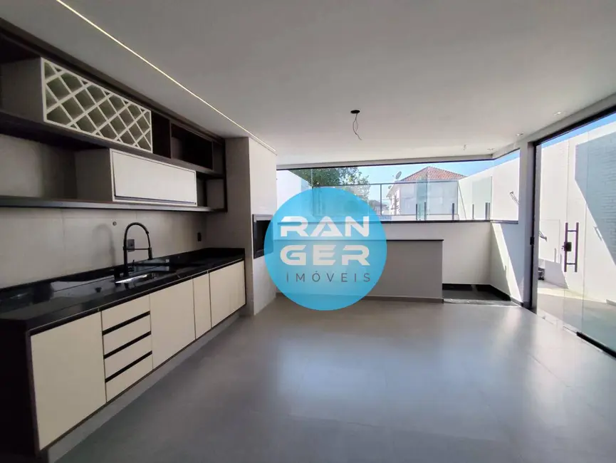 Foto 5 de Casa com 3 quartos à venda, 330m2 em Boqueirão, Santos - SP