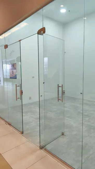 Loja à venda e para alugar, 24m2 em Santos - SP - imagem 5 Foto 5 de Loja à venda e para alugar, 24m2 em Santos - SP