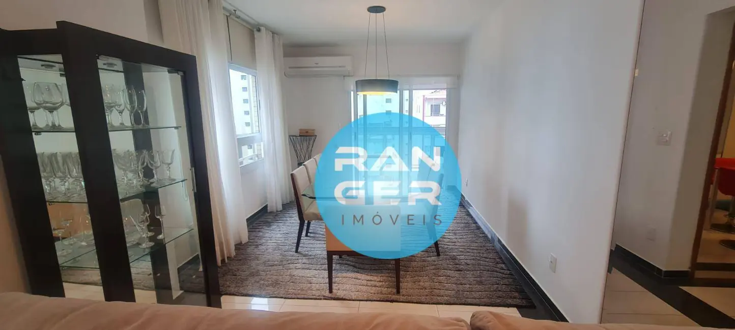 Apartamento com 2 quartos para alugar, 155m2 em Macuco, Santos - SP - imagem 3 Foto 3 de Apartamento com 2 quartos para alugar, 155m2 em Macuco, Santos - SP