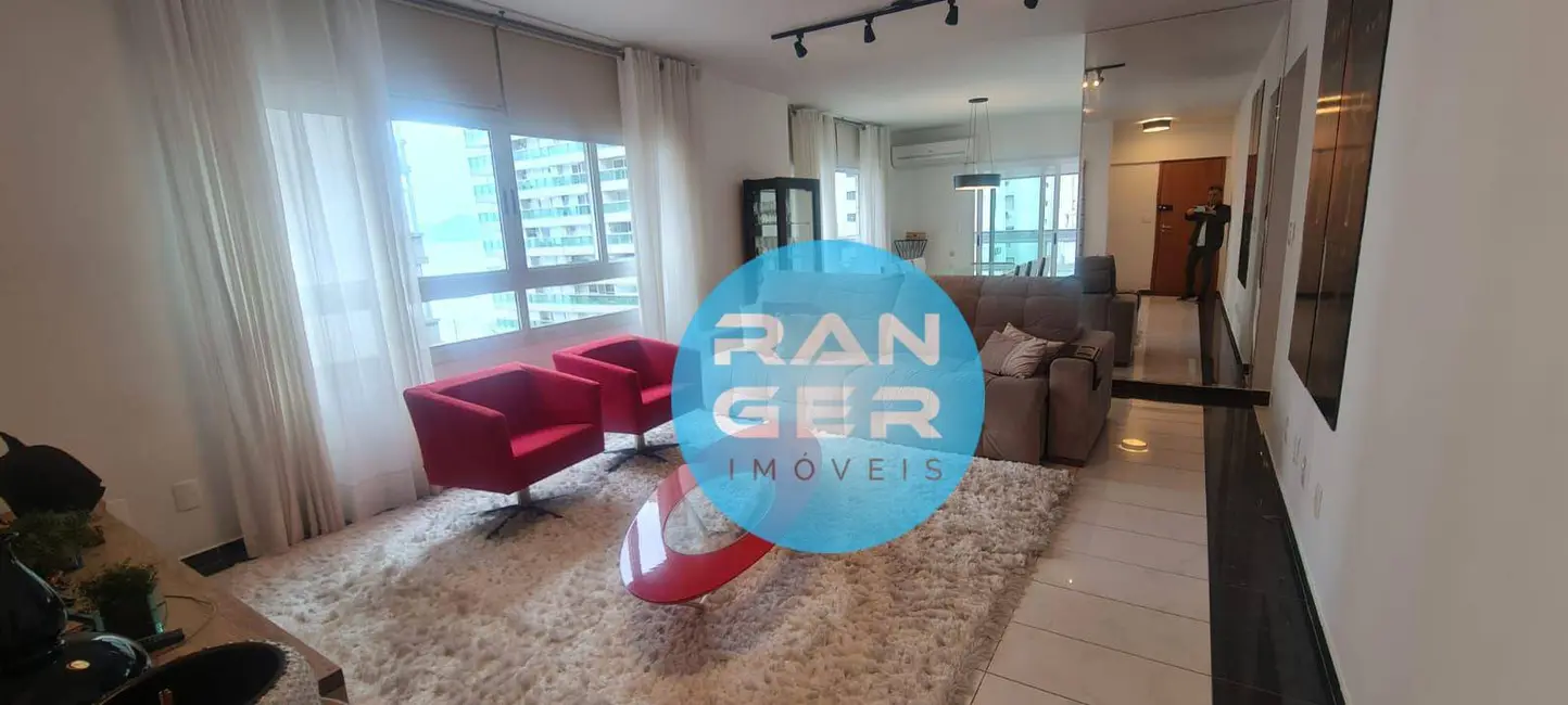 Apartamento com 2 quartos para alugar, 155m2 em Macuco, Santos - SP - imagem 1 Foto 1 de Apartamento com 2 quartos para alugar, 155m2 em Macuco, Santos - SP