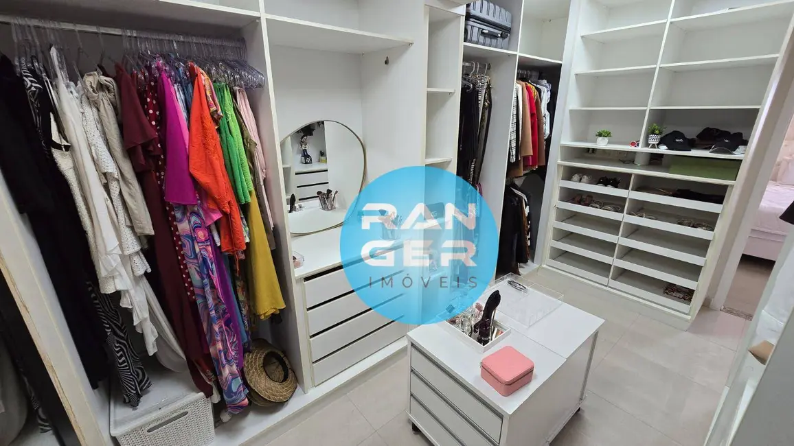 Apartamento com 3 quartos à venda, 170m2 em Boqueirão, Santos - SP - imagem 3 Foto 3 de Apartamento com 3 quartos à venda, 170m2 em Boqueirão, Santos - SP