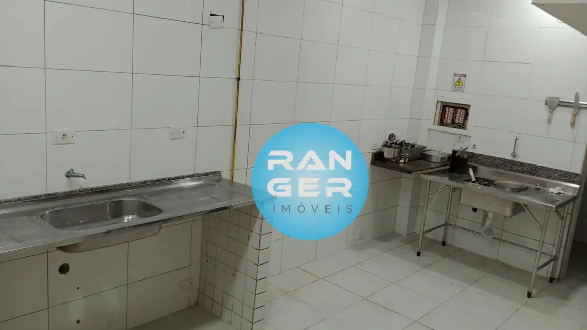 Loja para alugar, 130m2 em Centro, Santos - SP - imagem 8 Foto 8 de Loja para alugar, 130m2 em Centro, Santos - SP