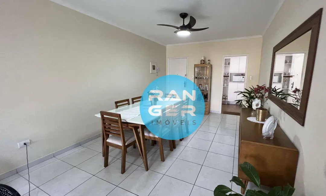 Apartamento com 2 quartos à venda, 130m2 em Gonzaga, Santos - SP - imagem 5 Foto 5 de Apartamento com 2 quartos à venda, 130m2 em Gonzaga, Santos - SP