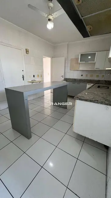 Foto 7 de Cobertura com 3 quartos à venda, 320m2 em José Menino, Santos - SP