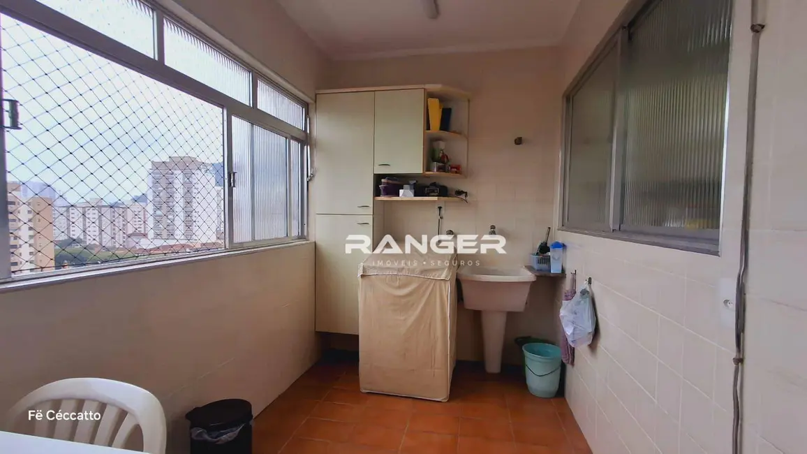 Apartamento com 3 quartos à venda, 200m2 em Campo Grande, Santos - SP - imagem 6 Foto 6 de Apartamento com 3 quartos à venda, 200m2 em Campo Grande, Santos - SP