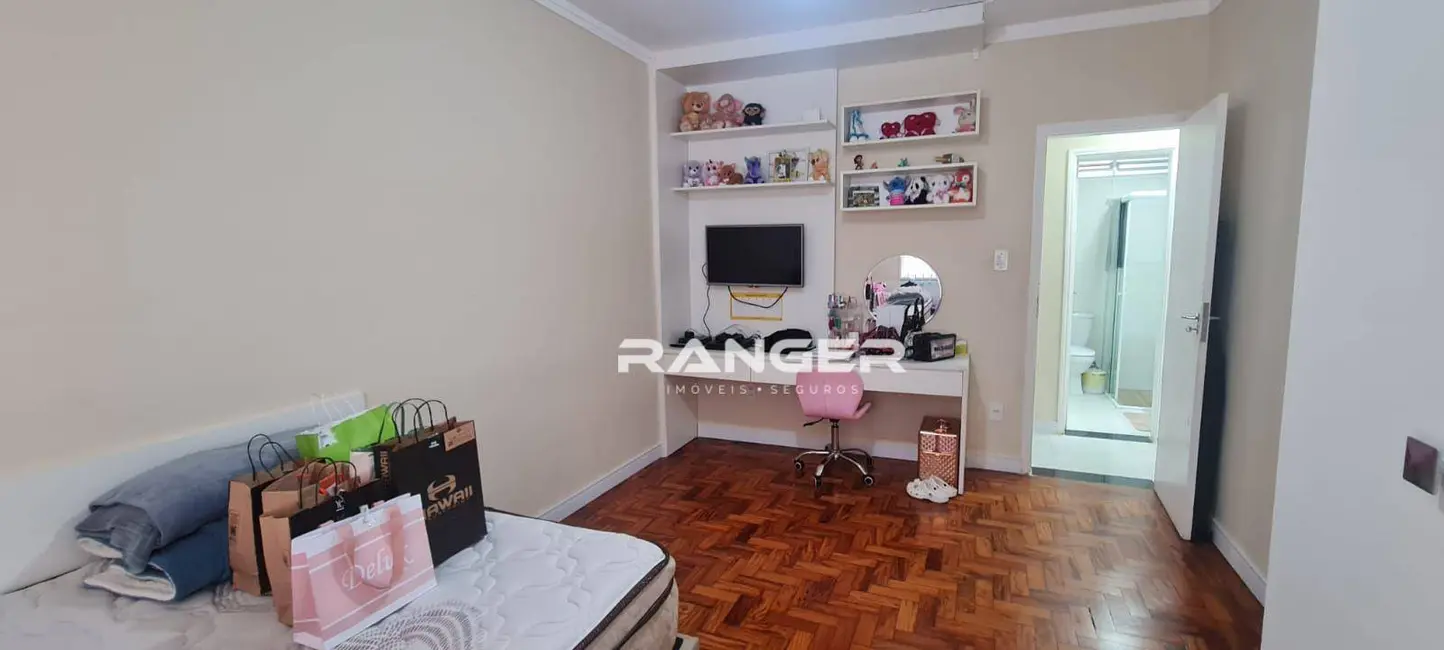 Apartamento com 2 quartos à venda, 120m2 em Vila Belmiro, Santos - SP - imagem 9 Foto 9 de Apartamento com 2 quartos à venda, 120m2 em Vila Belmiro, Santos - SP