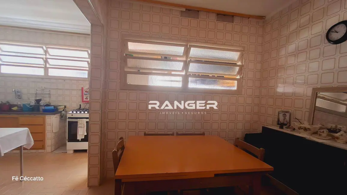 Apartamento com 3 quartos à venda, 154m2 em Campo Grande, Santos - SP - imagem 9 Foto 9 de Apartamento com 3 quartos à venda, 154m2 em Campo Grande, Santos - SP