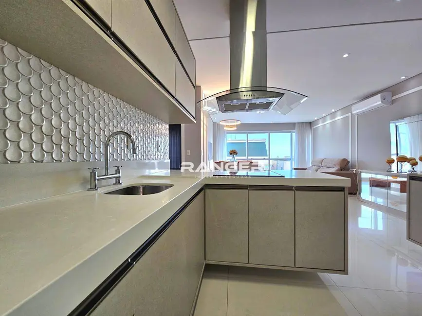Apartamento com 2 quartos para alugar, 96m2 em Aparecida, Santos - SP - imagem 9 Foto 9 de Apartamento com 2 quartos para alugar, 96m2 em Aparecida, Santos - SP