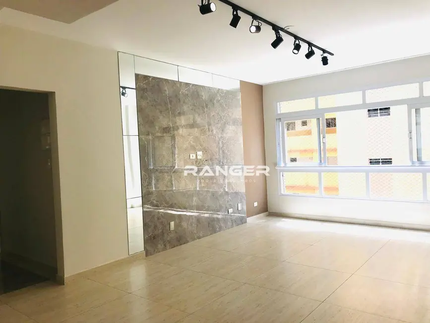 Apartamento com 3 quartos à venda, 180m2 em José Menino, Santos - SP - imagem 1 Foto 1 de Apartamento com 3 quartos à venda, 180m2 em José Menino, Santos - SP