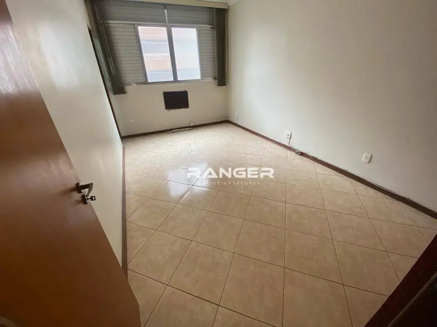 Foto 4 de Apartamento com 2 quartos à venda, 107m2 em Gonzaga, Santos - SP
