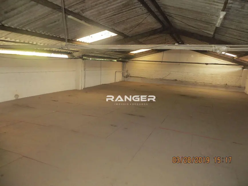 Armazém / Galpão à venda, 1000m2 em Macuco, Santos - SP - imagem 2 Foto 2 de Armazém / Galpão à venda, 1000m2 em Macuco, Santos - SP