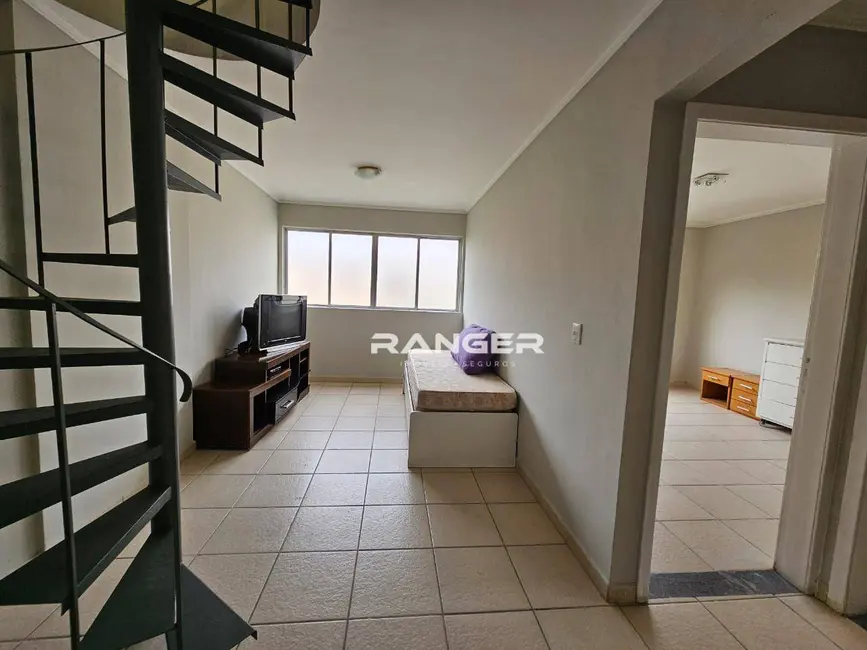 Foto 1 de Apartamento com 2 quartos para alugar, 100m2 em José Menino, Santos - SP