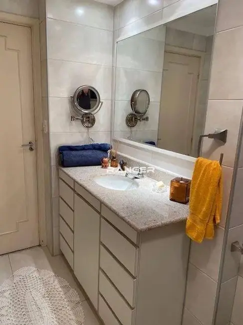 Foto 7 de Apartamento com 2 quartos à venda, 100m2 em Gonzaga, Santos - SP