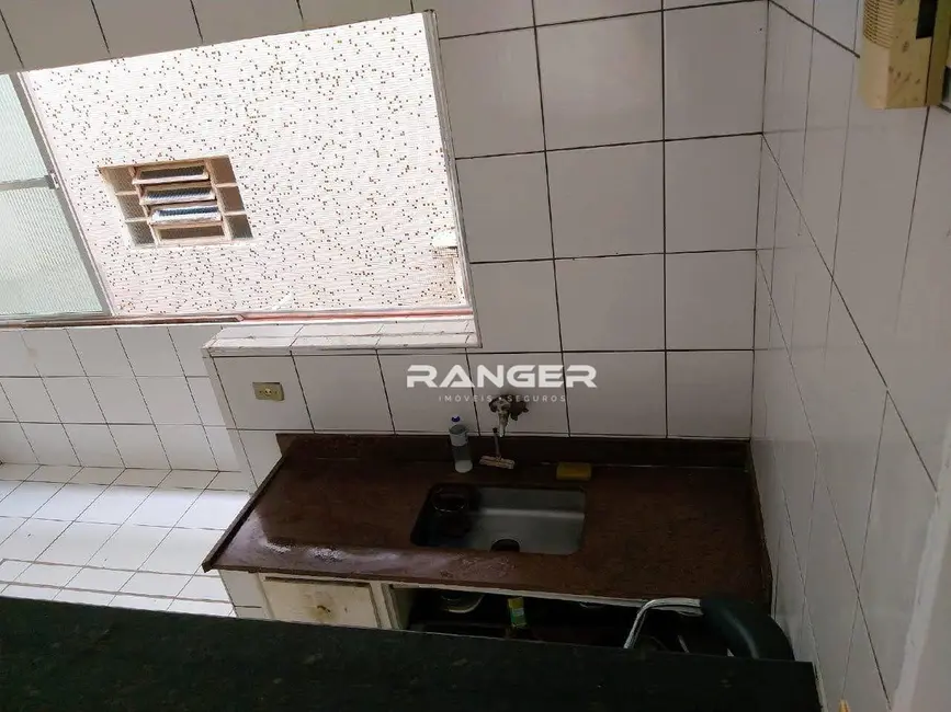 Foto 5 de Apartamento com 2 quartos à venda, 75m2 em Gonzaga, Santos - SP